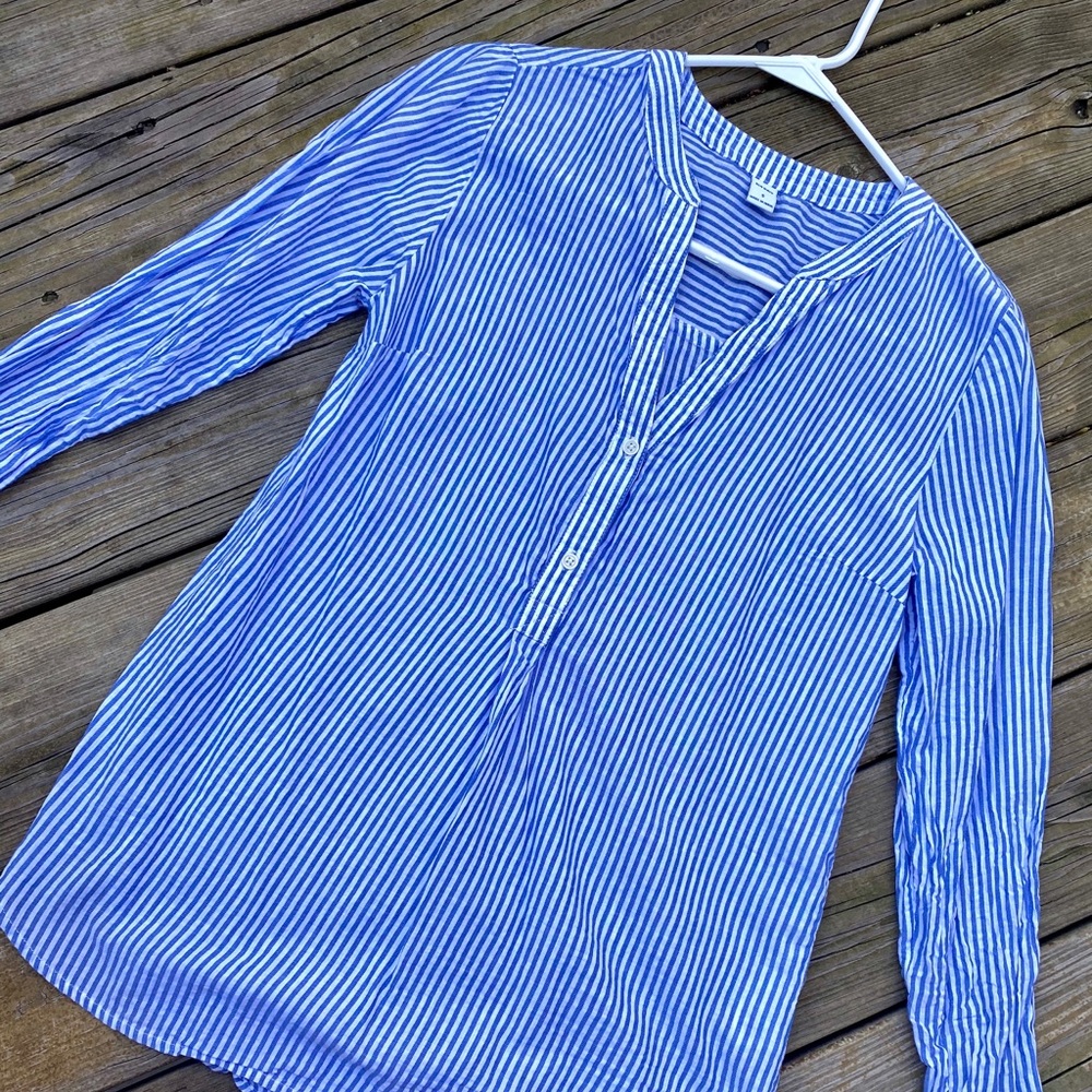 Old Navy Striped Poplin Top